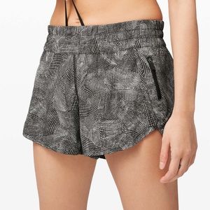 NWOT Tracker IV short 4”